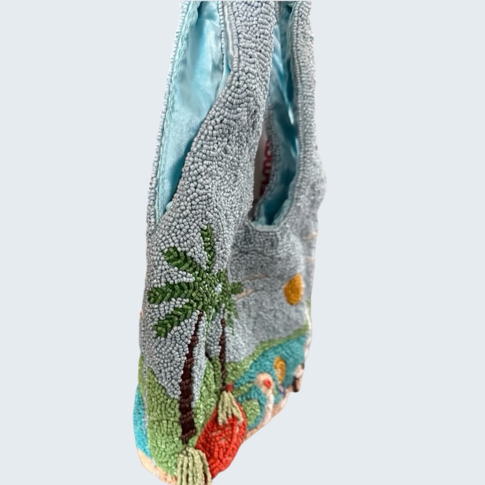 Viral TikTok Beaded Beach Tote | Coastal Grandmother Preppy Vacation Bag - Picture 3 of 11